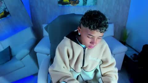 Snapshot of nova_sex1 chatting on 8, 11, 2025 nova online show from 8, 11, 2025