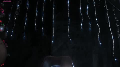 Snapshot of nova_swan chatting on 21, 12, 2024 NOVA online show from 21, 12, 2024