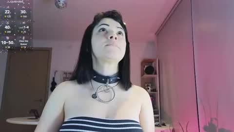 Snapshot of novafet chatting on 21, 12, 2025 nova online show from 21, 12, 2025