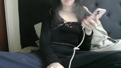 Snapshot of novafrey chatting on 30, 6, 2026 Olivia online show from 30, 6, 2026