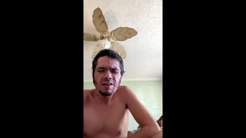 Snapshot of novasociaexperimenc chatting on 21, 12, 2025 novasociaexperimenc online show from 21, 12, 2025