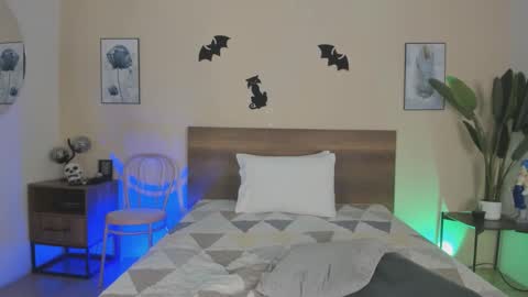 NovayBrian online show from 12, 10, 2025