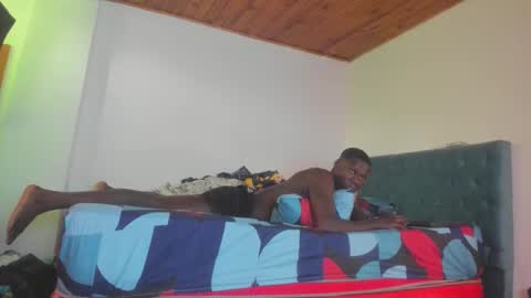 nreus online show from 27, 11, 2025