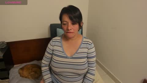 nuit_rose online show from 22, 1, 2025