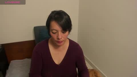 nuit_rose online show from 25, 1, 2025