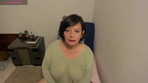 nuit_rose online show from 10, 9, 2025