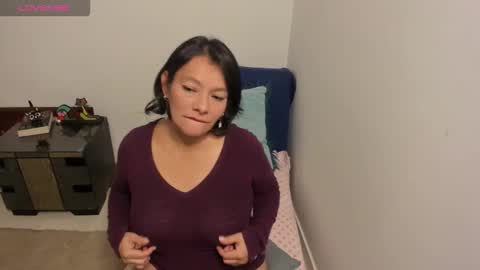 nuit_rose online show from 1, 12, 2025