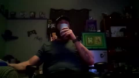 Snapshot of number1dad_ chatting on 15, 2, 2025 Awwwww Hey Sweetie Pies. Welcome To The Sweetie Pie Lounge. Enjoy The Dad-Cast. SweetCorny Fun-loving Dad Talk. online show from 15, 2, 2025