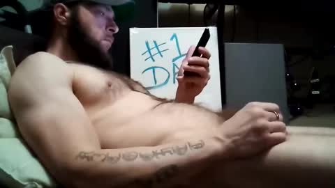Snapshot of number1dad_ chatting on 11, 3, 2025 Awwwww Hey Sweetie Pies. Welcome To The Sweetie Pie Lounge. Enjoy The Dad-Cast. SweetCorny Fun-loving Dad Talk. online show from 11, 3, 2025