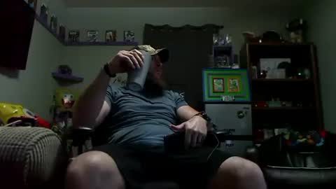 Snapshot of number1dad_ chatting on 26, 9, 2025 Awwwww Hey Sweetie Pies. Welcome To The Sweetie Pie Lounge. Enjoy The Dad-Cast. SweetCorny Fun-loving Dad Talk. online show from 26, 9, 2025