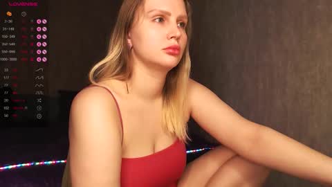 Snapshot of nutcrewlove chatting on 20, 12, 2025 WEELCOMEEEEEEEEEE online show from 20, 12, 2025