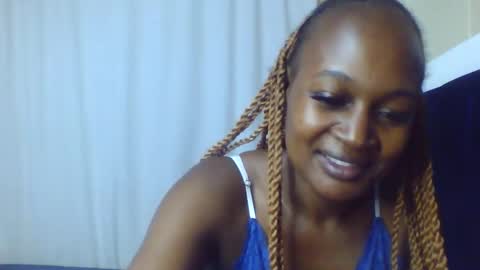 nutgal online show from 8, 4, 2026