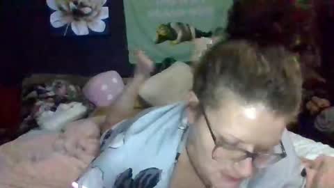 Snapshot of nutthousefunnyfarm chatting on 14, 12, 2025 nutthousefunnyfarm online show from 14, 12, 2025