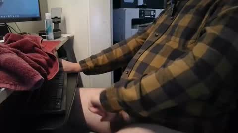 Snapshot of nutttyprof chatting on 23, 10, 2025 nuttyprof online show from 23, 10, 2025