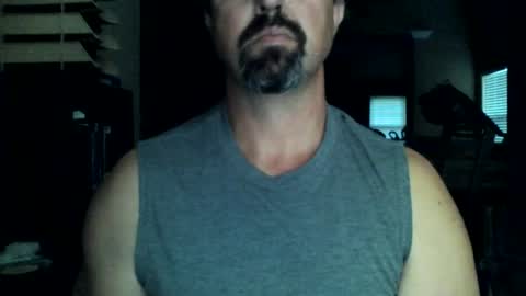Snapshot of nvrenuff1979 chatting on 11, 6, 2026 nvrenuff1979 online show from 11, 6, 2026