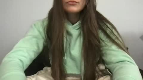 Snapshot of nvrgnkno chatting on 15, 12, 2025 nvrgnkno online show from 15, 12, 2025