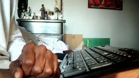 Snapshot of nyakuti chatting on 19, 12, 2024 KN online show from 19, 12, 2024