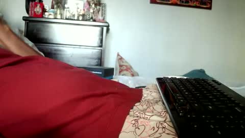 Snapshot of nyakuti chatting on 5, 10, 2025 KN online show from 5, 10, 2025