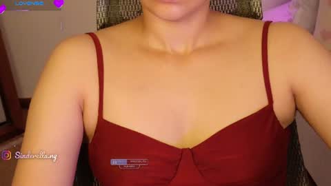 Snapshot of nylaahhh chatting on 27, 6, 2026 Nylaah online show from 27, 6, 2026