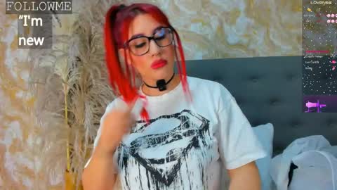 Snapshot of nylonvelvet chatting on 9, 6, 2026 MADISON online show from 9, 6, 2026