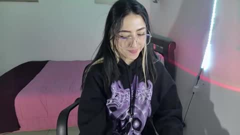 Snapshot of nymph_frida chatting on 13, 1, 2025 Frida online show from 13, 1, 2025