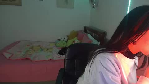 Snapshot of nymph_frida chatting on 17, 9, 2025 Frida online show from 17, 9, 2025