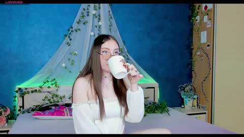 Kat online show from 6, 2, 2025