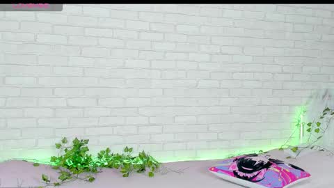 Kat online show from 4, 12, 2025