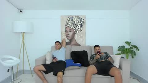 nympho_nathy_sophi online show from 30, 4, 2026
