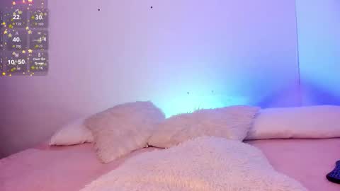 Snapshot of nyx__blackwood chatting on 21, 10, 2025 nyx__blackwood online show from 21, 10, 2025