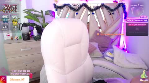 Snapshot of nyx_andria chatting on 13, 12, 2024 Alex . online show from 13, 12, 2024