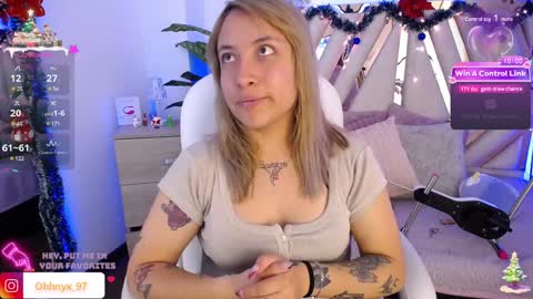 Snapshot of nyx_andria chatting on 18, 12, 2024 Alex . online show from 18, 12, 2024