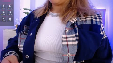 Snapshot of nyx_andria chatting on 30, 1, 2025 Alex . online show from 30, 1, 2025