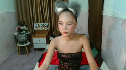 Snapshot of nyx_huntrix27 chatting on 10, 10, 2025 nyx online show from 10, 10, 2025