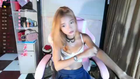 Snapshot of nyx_huntrix27 chatting on 24, 7, 2026 nyx online show from 24, 7, 2026