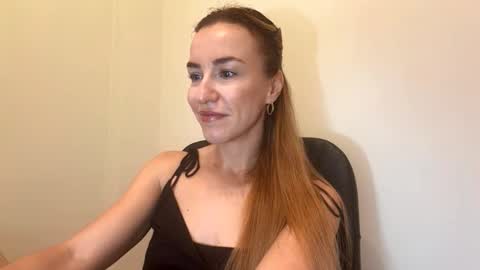Snapshot of nyxelia_ chatting on 21, 10, 2025 Anastasia online show from 21, 10, 2025