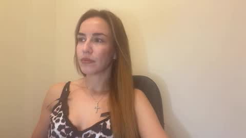 Snapshot of nyxelia_ chatting on 3, 11, 2025 Anastasia online show from 3, 11, 2025