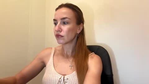 Snapshot of nyxelia_ chatting on 5, 11, 2025 Anastasia online show from 5, 11, 2025