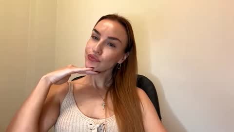 Snapshot of nyxelia_ chatting on 18, 11, 2025 Anastasia online show from 18, 11, 2025