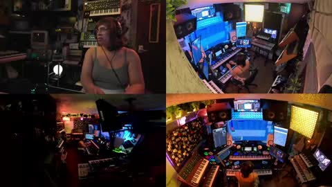 NyxRaven online show from 22, 1, 2025