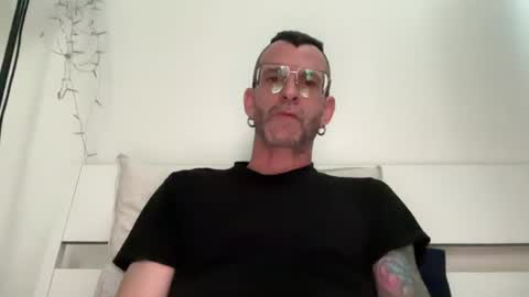 Jonathan Deep online show from 14, 6, 2026