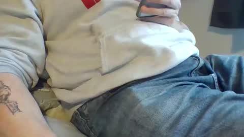 obedient9402 online show from 7, 1, 2025