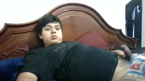 Snapshot of oblivion1998 chatting on 24, 10, 2025 oblivion1998 online show from 24, 10, 2025