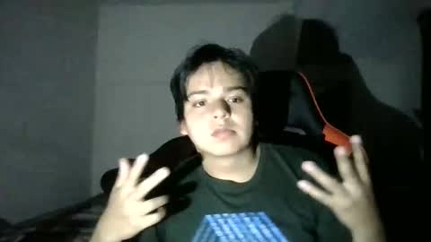 Snapshot of oblivion1998 chatting on 17, 11, 2025 oblivion1998 online show from 17, 11, 2025