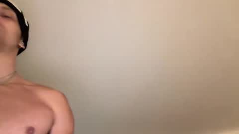 Snapshot of obviously666 chatting on 2, 11, 2025 Obviously 666 online show from 2, 11, 2025