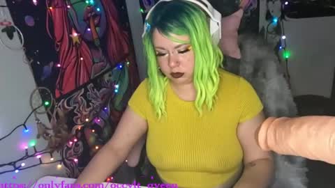 Snapshot of occvlt_qveen chatting on 14, 2, 2025 occvlt qveen online show from 14, 2, 2025