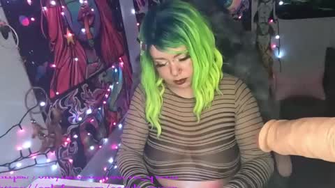 Snapshot of occvlt_qveen chatting on 3, 3, 2025 occvlt qveen online show from 3, 3, 2025