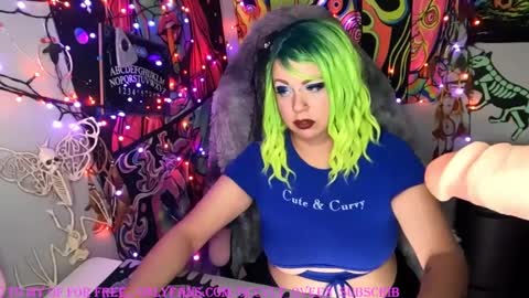 Snapshot of occvlt_qveen chatting on 14, 9, 2025 occvlt qveen online show from 14, 9, 2025