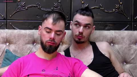 Snapshot of oceanheat chatting on 24, 11, 2025 OceanHeart online show from 24, 11, 2025