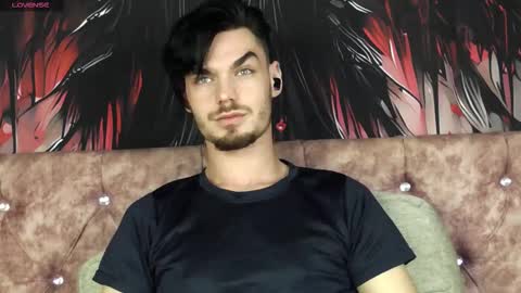 Snapshot of oceanheat chatting on 4, 12, 2025 OceanHeart online show from 4, 12, 2025